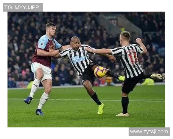 纽卡斯尔猎人与对手的激烈较量揭示足球战术的深度与魅力